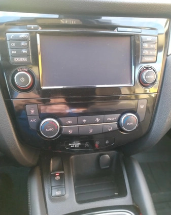 Nissan Qashqai cena 82500 przebieg: 77000, rok produkcji 2018 z Trzebnica małe 22